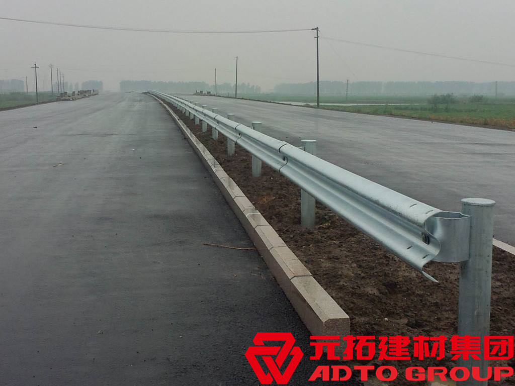 貴州高速護(hù)欄板價格的計算方法