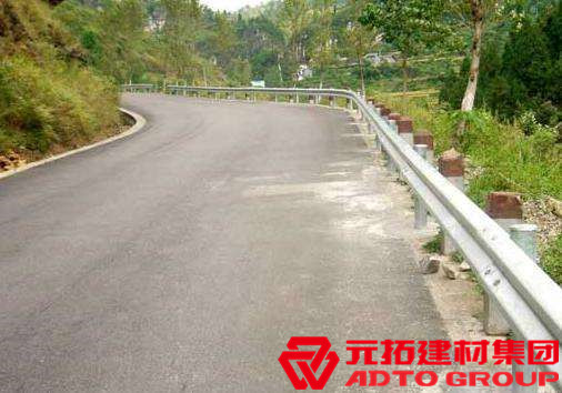 鄉(xiāng)村公路護欄板的作用是什么?