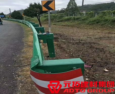 鄉(xiāng)村公路護(hù)欄板如何安裝，有哪些注意事項(xiàng)？