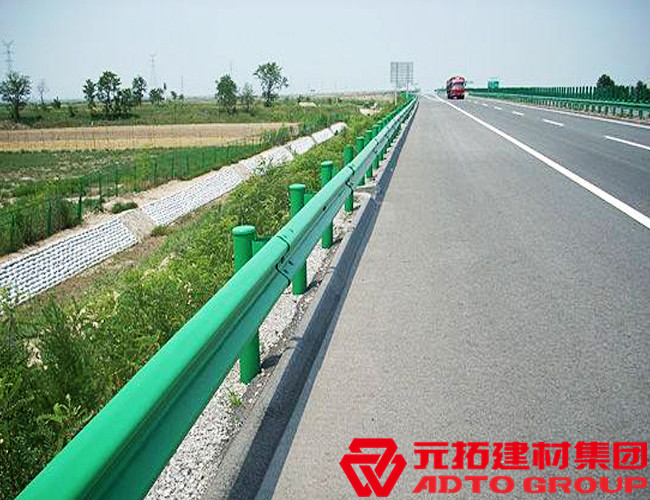 高速公路護(hù)欄板厚度標(biāo)準(zhǔn)是多少？