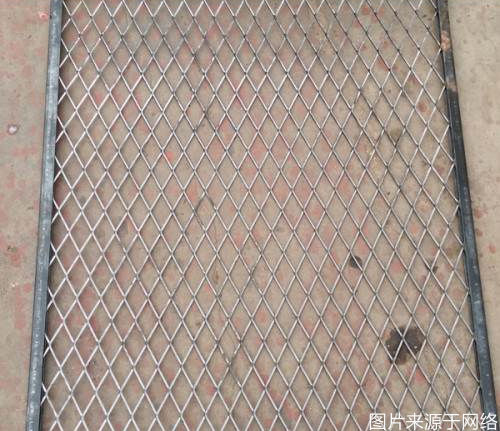 鋼跳板與竹跳板、鋼笆片性能對(duì)比